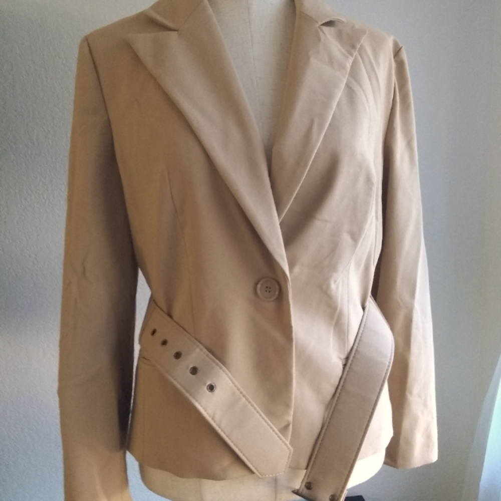 Worthington belted tailored suit jacket 12 petite